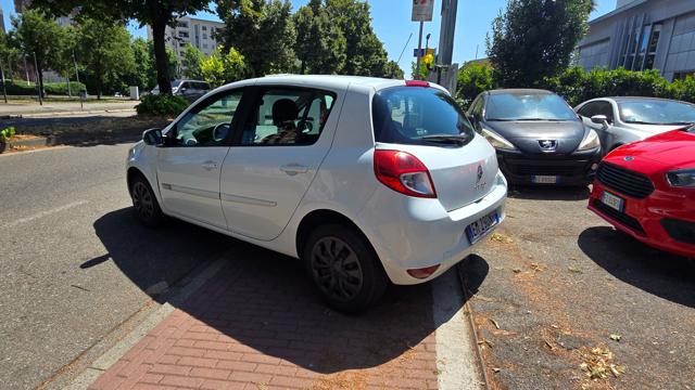 RENAULT Clio usata, con Alzacristalli elettrici