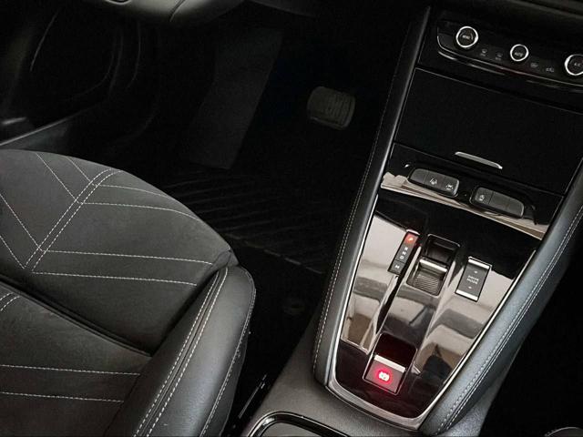 OPEL Grandland usata, con Touch screen