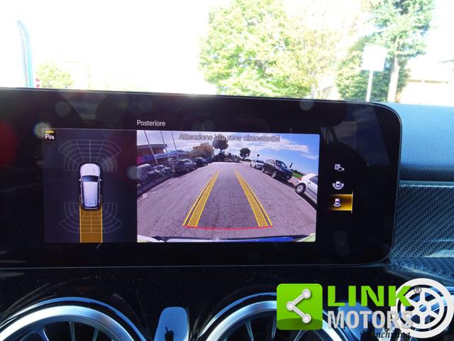 MERCEDES-BENZ GLB 180 usata, con Park Distance Control
