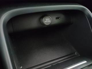 VOLVO XC40 usata, con Touch screen