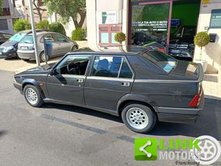 ALFA ROMEO 75 usata 17