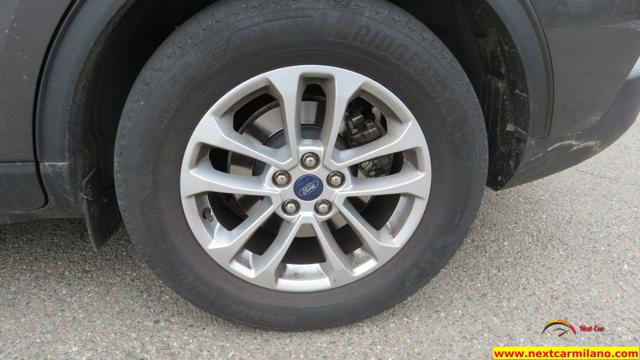 FORD Kuga usata, con Controllo automatico clima
