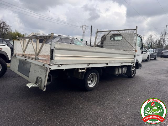 NISSAN Cabstar usata, con Fendinebbia