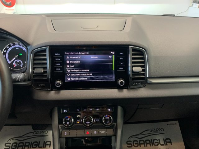 SKODA Karoq usata, con Fendinebbia