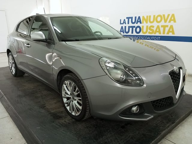 ALFA ROMEO Giulietta usata, con Leve al volante