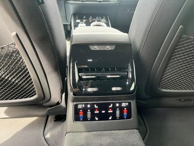 AUDI A6 usata, con Park Distance Control