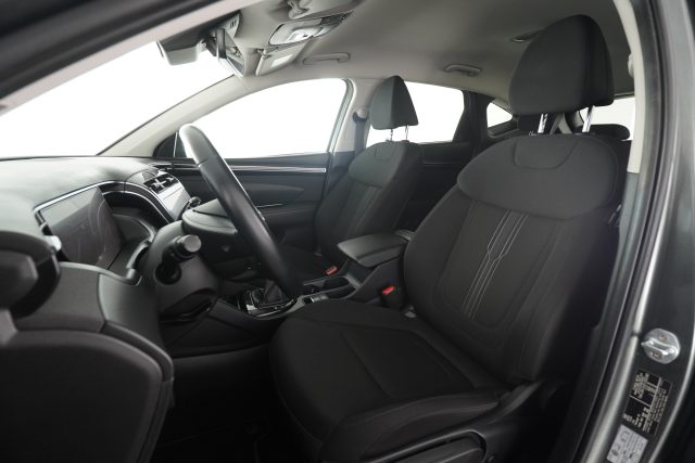 HYUNDAI Tucson usata 8