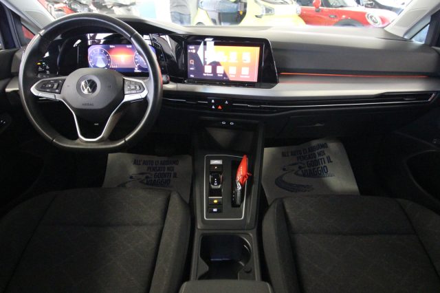 VOLKSWAGEN Golf Variant usata, con Controllo automatico clima