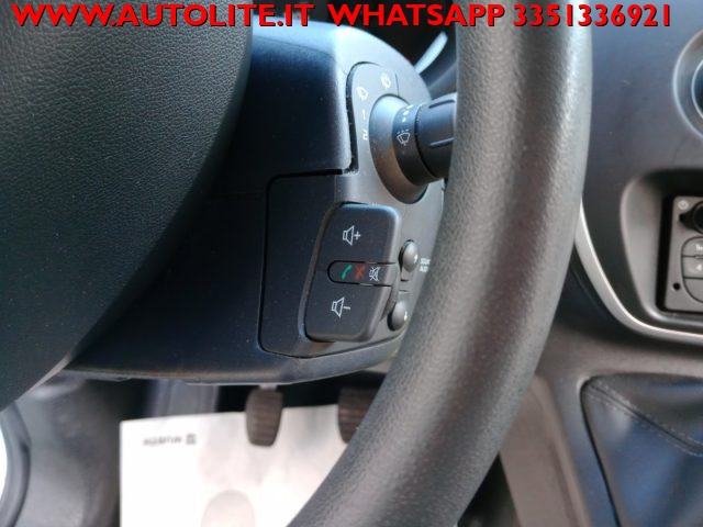 RENAULT Kangoo usata, con Monitoraggio pressione pneumatici