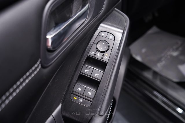NISSAN Qashqai usata, con Climatizzatore