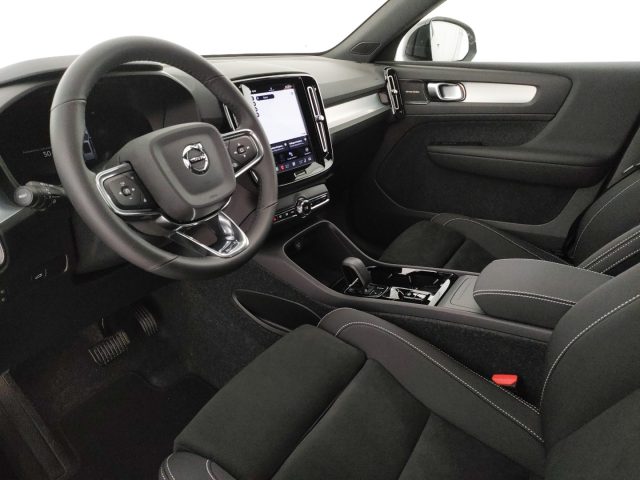 VOLVO XC40 usata, con Autoradio