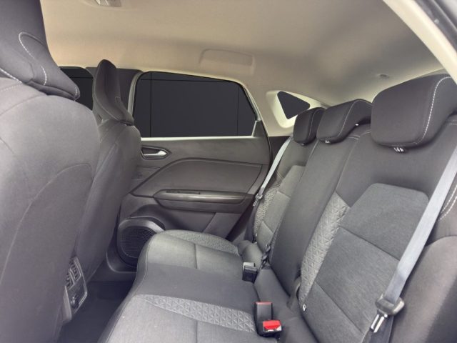 RENAULT Captur usata, con Fari LED