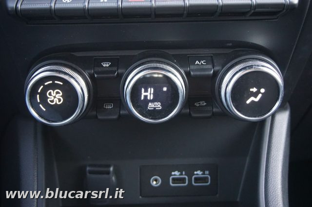 RENAULT Captur usata, con Sensori di parcheggio posteriori