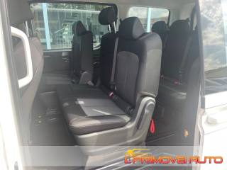 HYUNDAI Staria usata, con Airbag