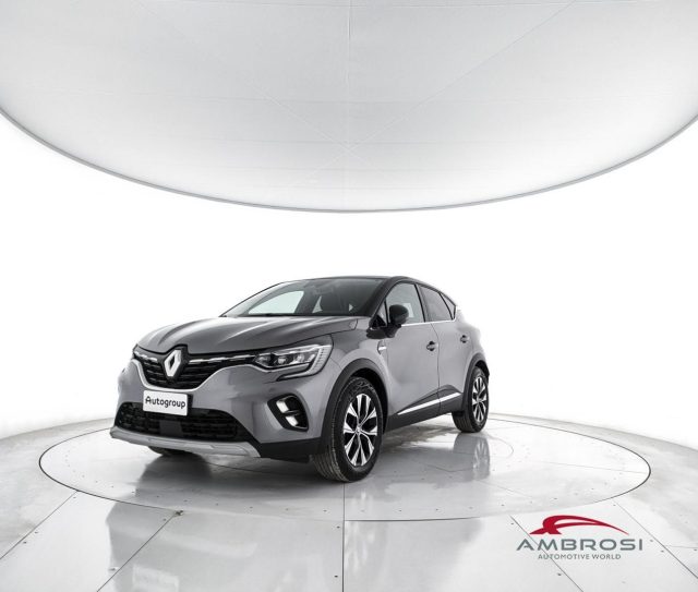 RENAULT Captur usata 0