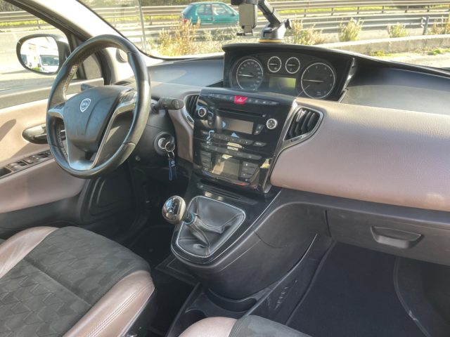 LANCIA Ypsilon usata 8