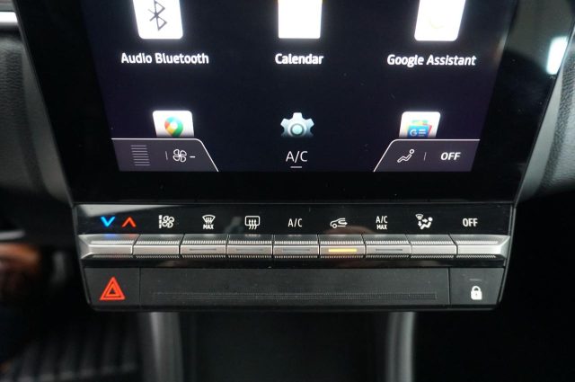 RENAULT Captur usata 23