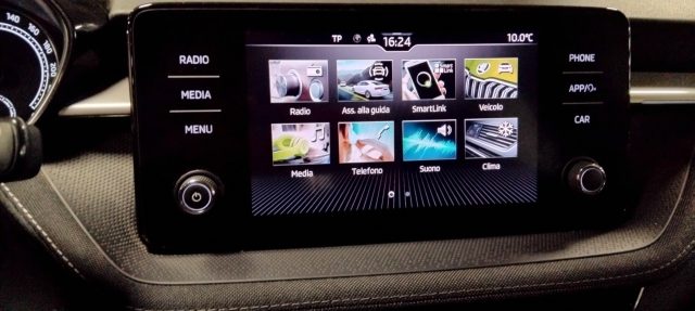 SKODA Fabia usata, con Autoradio digitale