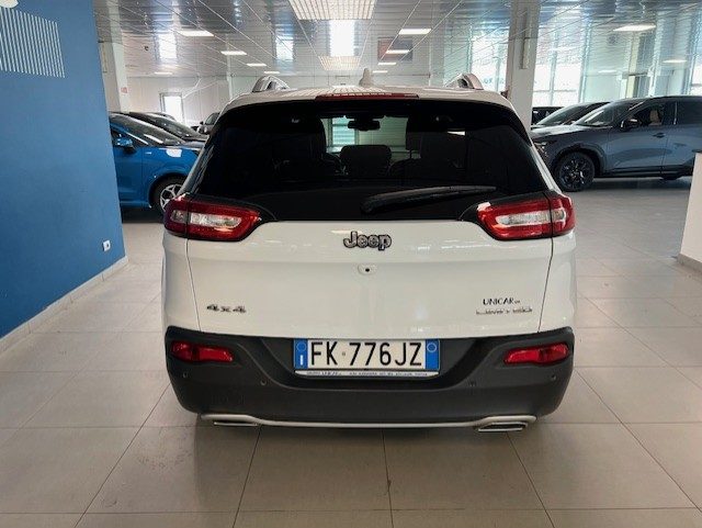 JEEP Cherokee usata, con Alzacristalli elettrici