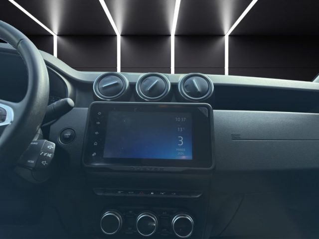DACIA Duster usata, con USB