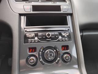 PEUGEOT 5008 usata, con Fendinebbia