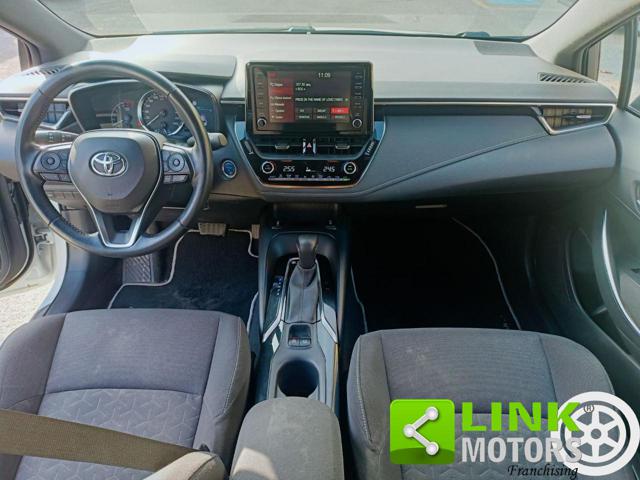 TOYOTA Corolla usata, con Autoradio