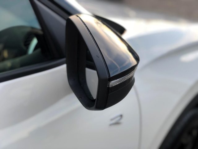 VOLKSWAGEN T-Roc usata, con Cerchi in lega