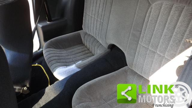 CHEVROLET Camaro usata 18