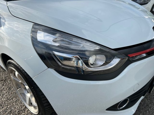 RENAULT Clio usata, con Airbag laterali