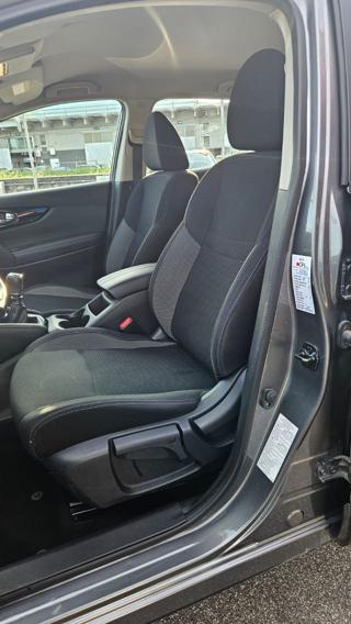NISSAN Qashqai usata, con Climatizzatore