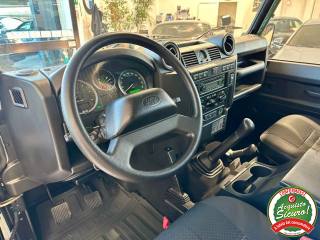 LAND ROVER Defender usata, con Bracciolo