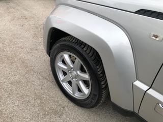 JEEP Cherokee usata, con Servosterzo