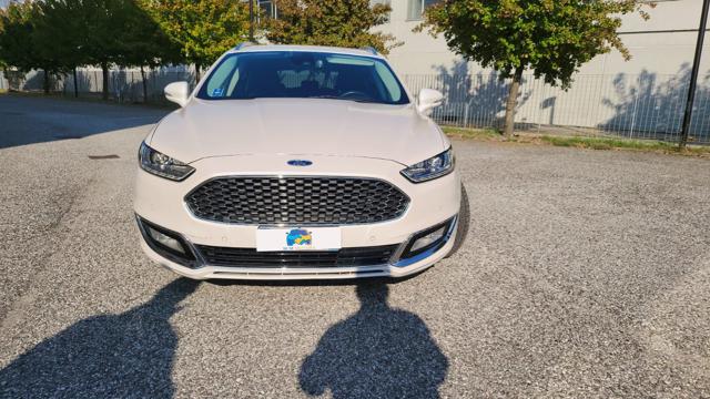 FORD Mondeo usata, con Autoradio
