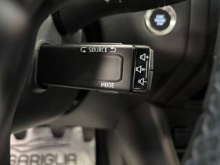 RENAULT Captur usata, con Bracciolo