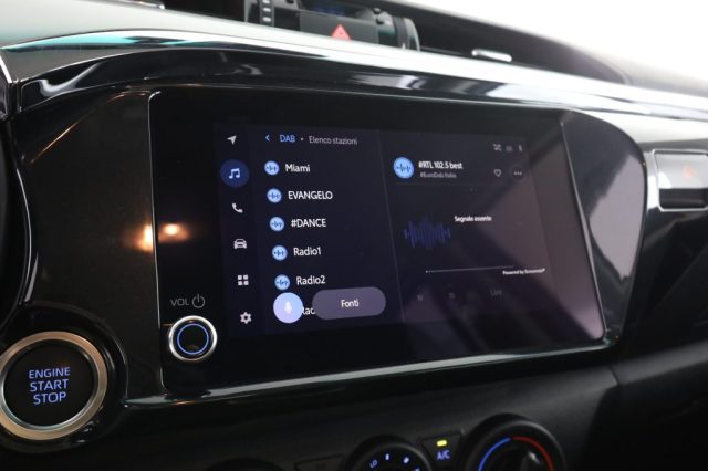 TOYOTA Hilux usata 14