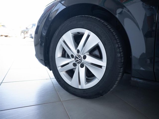 VOLKSWAGEN Golf usata, con Alzacristalli elettrici