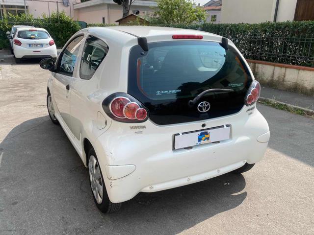 TOYOTA Aygo usata 5