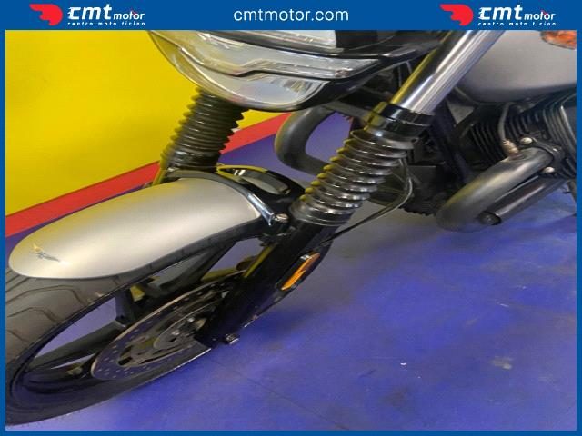 MOTO GUZZI V7 usata 6