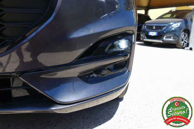 FORD Kuga usata, con Sensore di luce