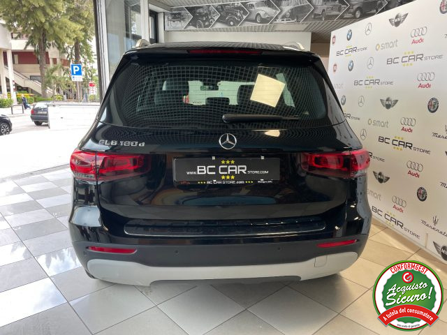 MERCEDES-BENZ GLB 180 usata, con Alzacristalli elettrici