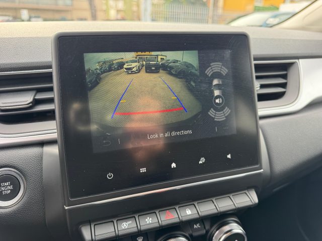 RENAULT Captur usata, con Controllo automatico clima