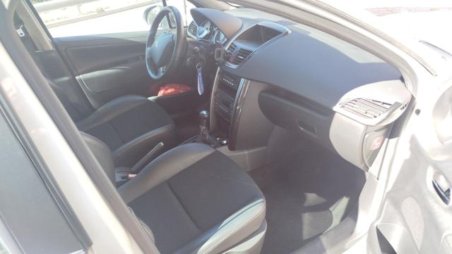 PEUGEOT 207 usata, con Cerchi in lega