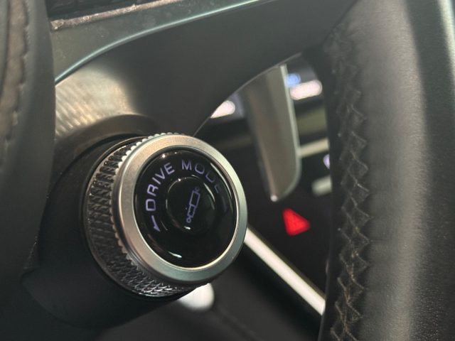 MASERATI Grecale usata, con Sistema di navigazione