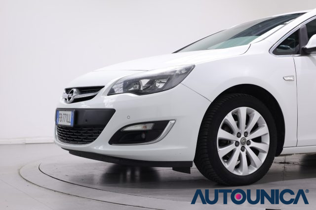 OPEL Astra usata, con Controllo trazione