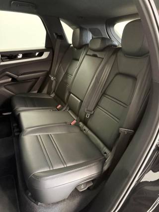 PORSCHE Cayenne usata, con Interni in pelle