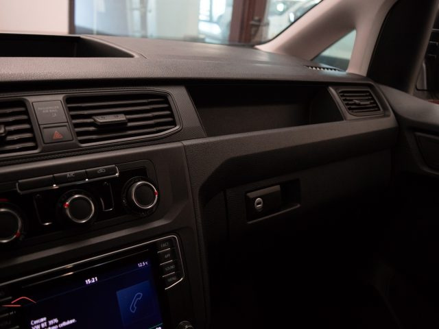 VOLKSWAGEN Caddy usata 35