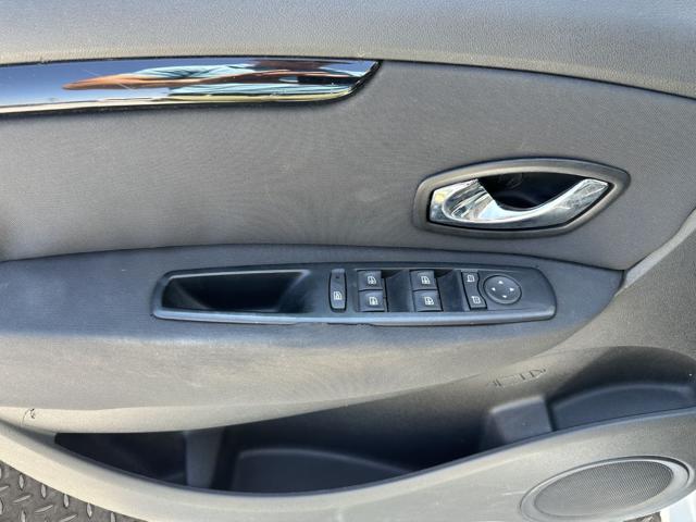 RENAULT Scenic usata, con Chiusura centralizzata