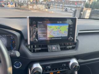 TOYOTA RAV 4 usata, con Servosterzo