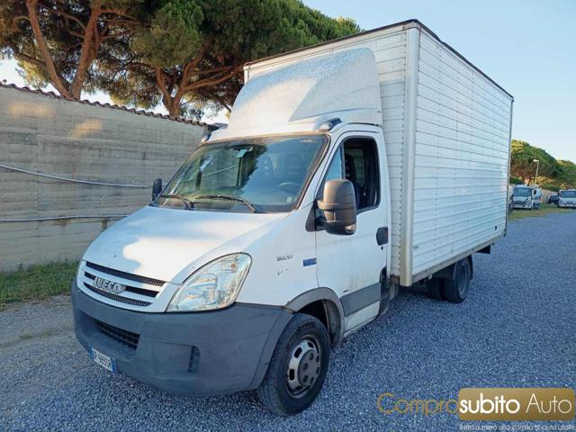 IVECO Daily usata, con Cruise Control