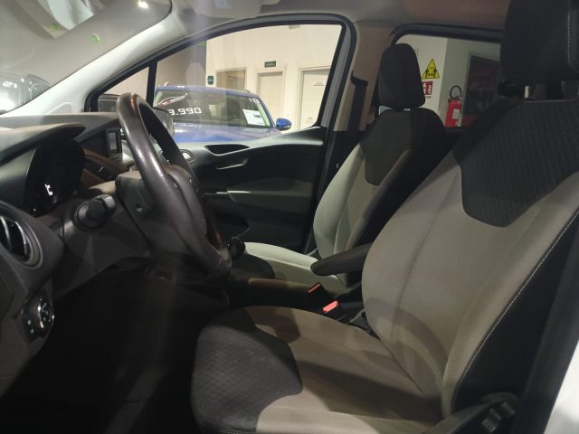 FORD Tourneo Courier usata, con Immobilizzatore elettronico